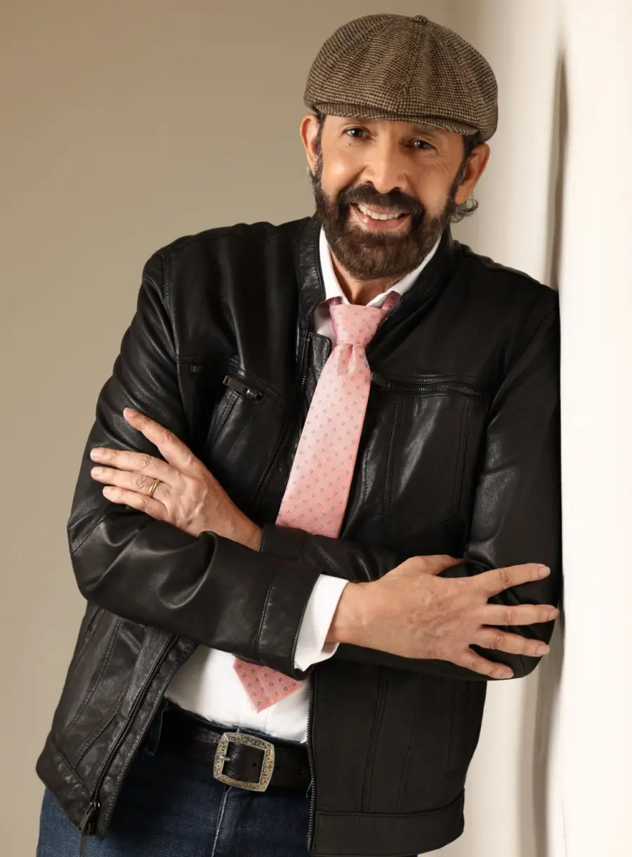 Juan Luis Guerra: Éxito con Discreción a la Dominicana
