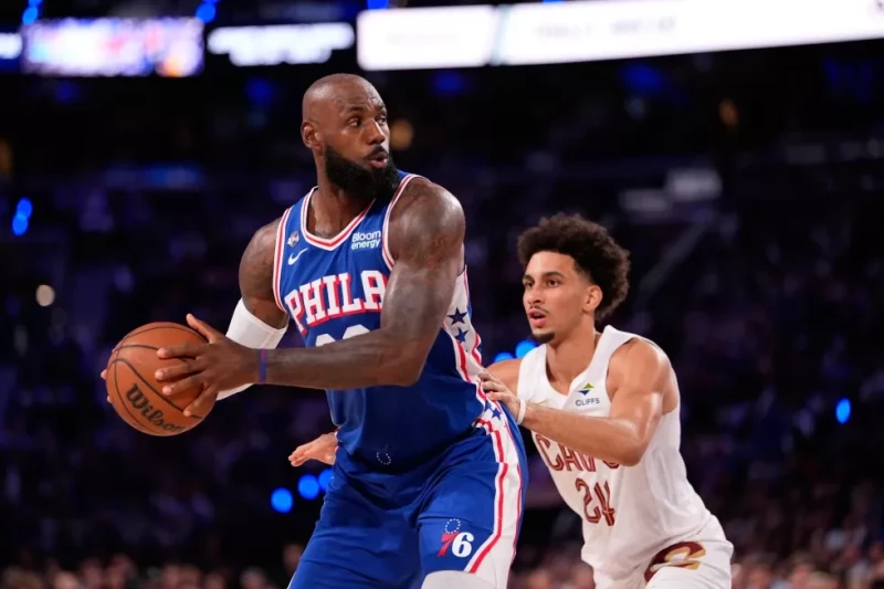 La ‘Vaina’ de LeBron con la Espalda: ¿Un susto para los Sixers? LeBron James y su Espalda: ¿Un susto para los Sixers?