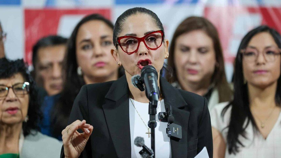 Luisa González en prisión preventiva celebra victoria de Lula