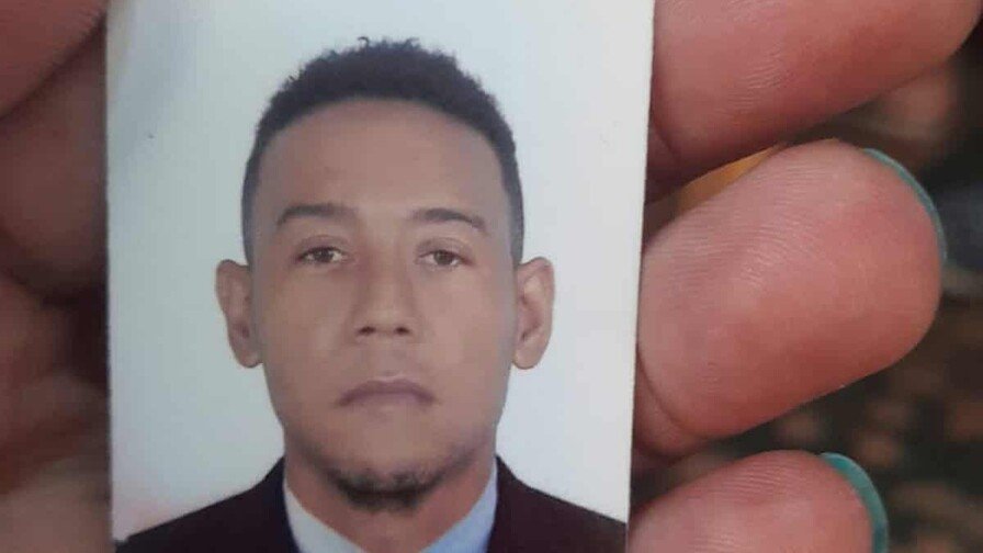 ¡Una ‘Vaina Rara’! Madre Denuncia Detención Irregular y Pide Eliminar ‘Ficha Policial’ de su Hijo Madre Denuncia Detención Irregular y Pide Eliminar Ficha Policial de su Hijo