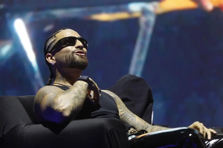 Maluma se abre en ‘La Vaina’: Ansiedad y la obsesión que casi lo tumba Maluma revela su lucha contra la ansiedad y un trastorno alimenticio