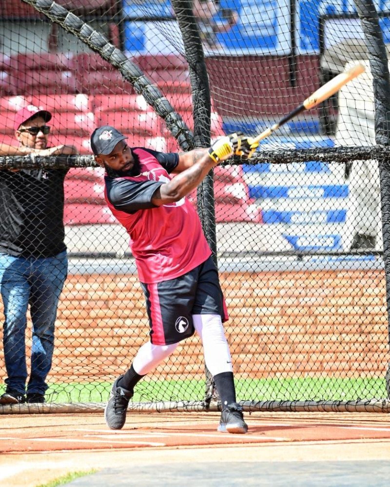 Marcell Ozuna se integra a los Gigantes del Cibao