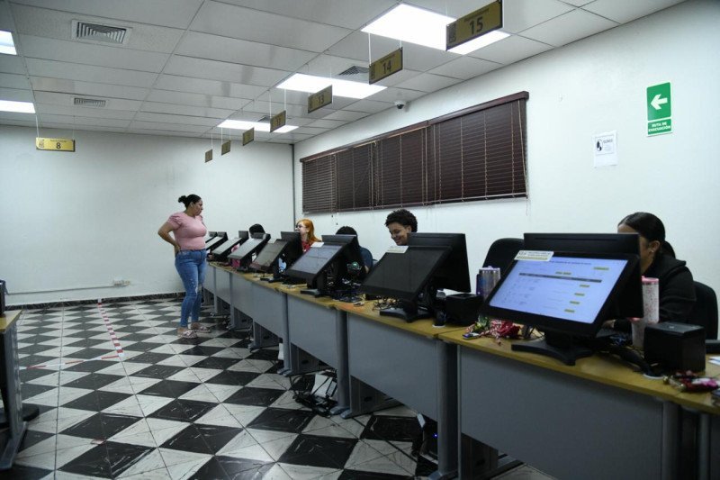 ¡La ‘vaina’ de la Cédula: Millones de Dominicanos en el Aire! La renovación de la Cédula: Millones de Dominicanos en el aire