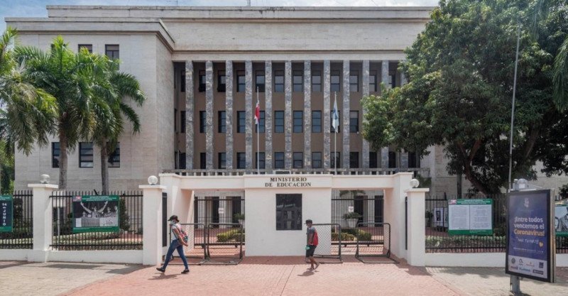 Minerd activó pago retroactivo a docentes, ¿y los que faltan?