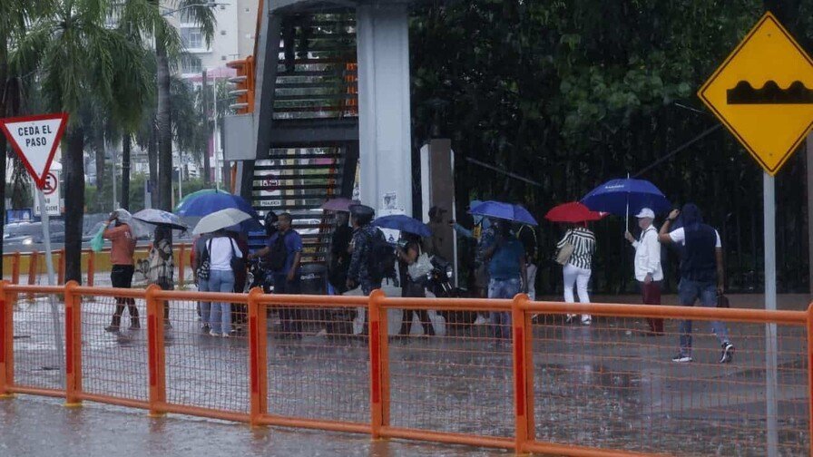 ¡Klk con las Lluvias! El Ministerio de Trabajo Pide Priorizar ‘Seguridad de Empleados’ El Ministerio de Trabajo Pide Priorizar Seguridad de Empleados Ante Lluvias
