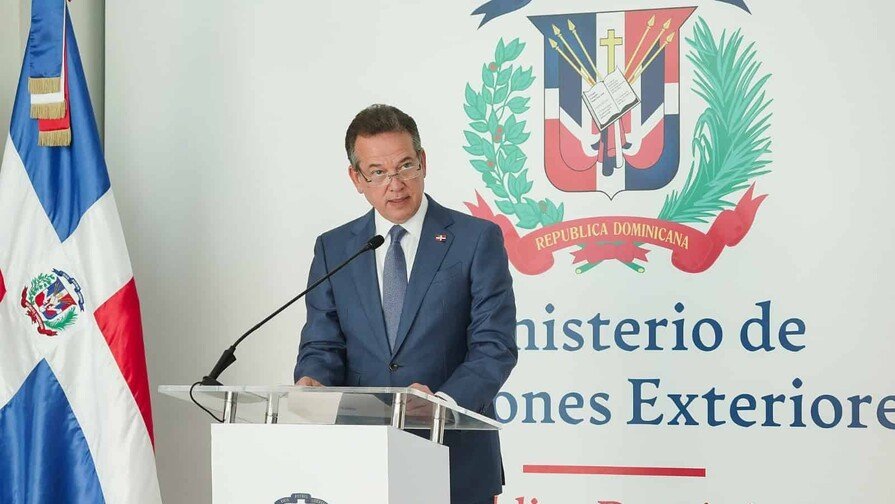 El Coro de los Dominicanos en Rusia: Mirex Manos Atadas