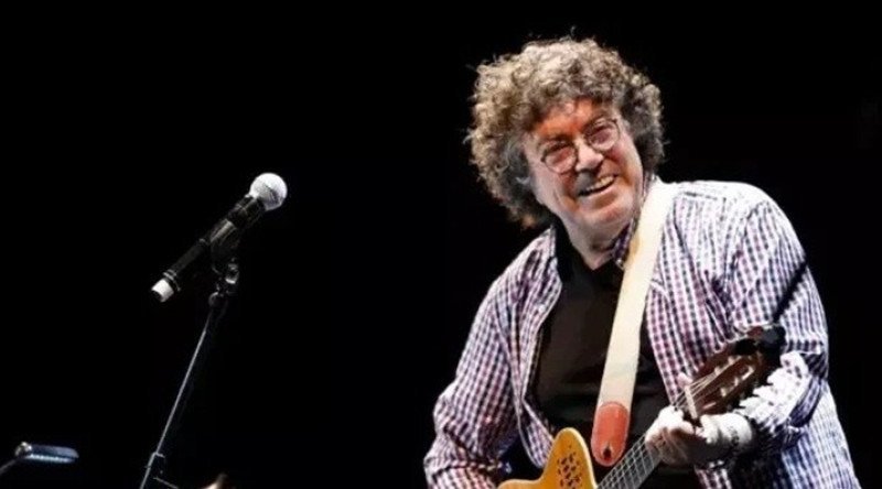 Piero, la voz ‘jevi’ de ‘Mi Viejo’, se despide a los 81 años Piero, la voz de Mi Viejo, se despide a los 81 años