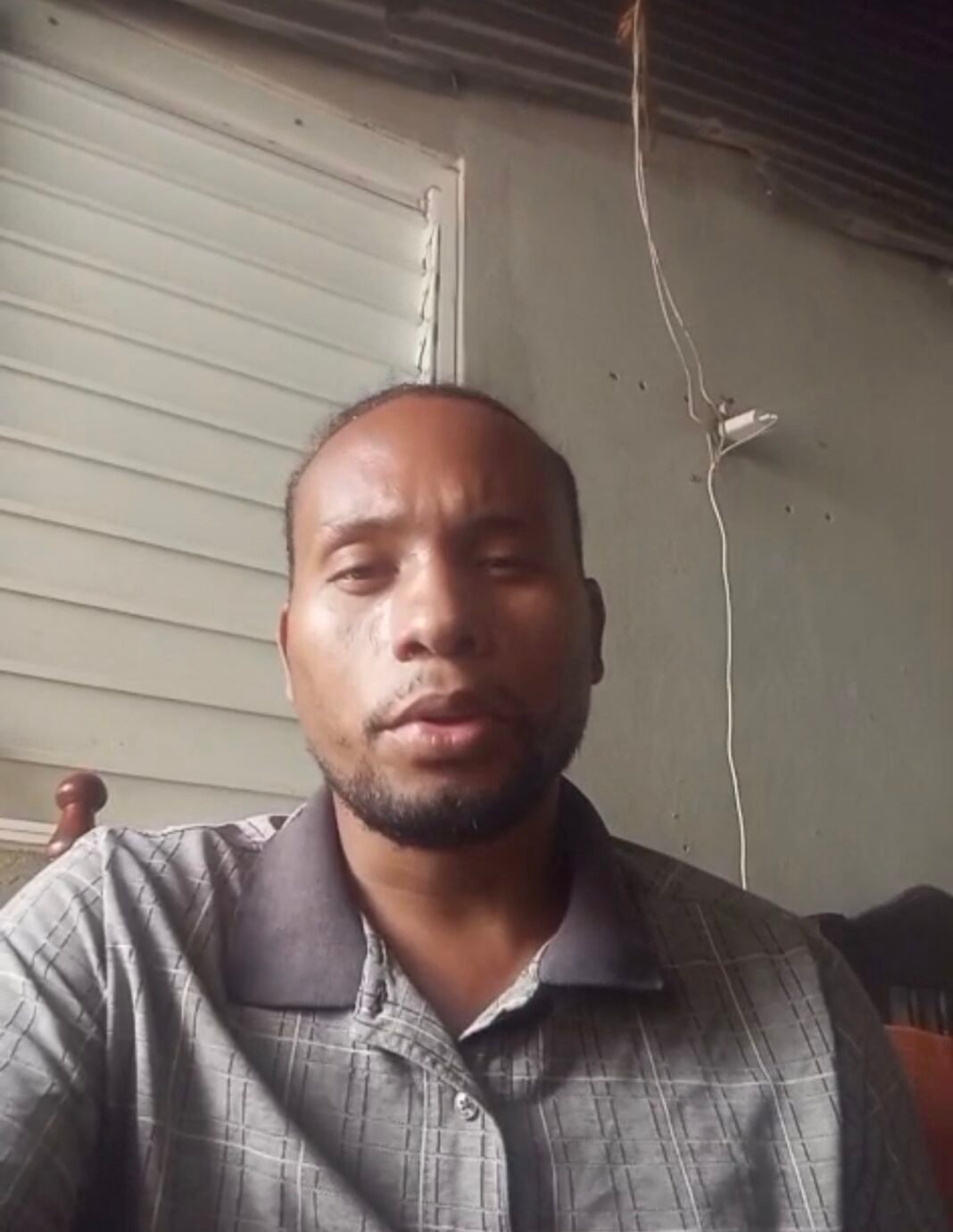 ¡Tremendo Lío! Padre Denuncia ‘Adopción Forzada’ de Gemelo en la Maternidad La Altagracia Padre Denuncia Adopción Forzada de Gemelo en la Maternidad La Altagracia