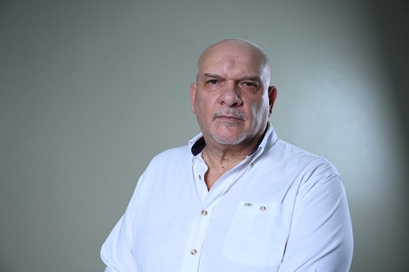 ¡’Qué Vaina Bacana’! Profesor del Intec Lanza Monitor Sanguíneo de Bajo Costo Profesor del Intec Lanza Monitor Sanguíneo de Bajo Costo