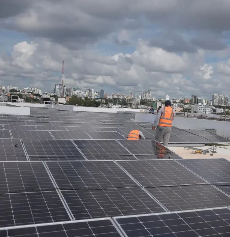 ¡Que no te hagan ‘Un Coro’! La SIE Aclara el Peaje de los Paneles Solares La SIE Aclara el Peaje de los Paneles Solares