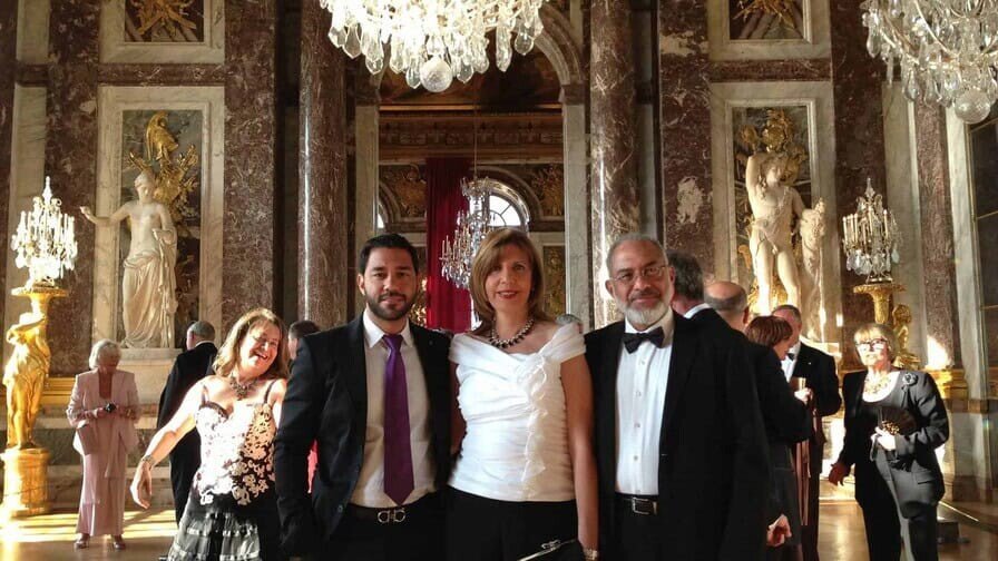 La ‘sentadera’ del alma: Persio Maldonado se despide de Cosette Bonnelly con un editorial que cala hondo Persio Maldonado se despide de Cosette Bonnelly con un editorial que cala hondo