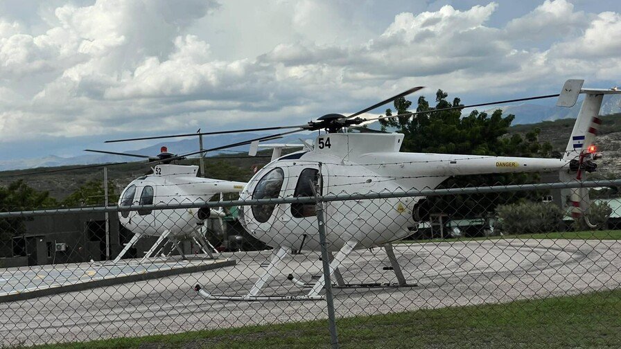 ¡Tremendo ‘ajetreo’ en la frontera! Helicópteros militares hacen escala en Jimaní rumbo a Haití Helicópteros militares hacen escala en Jimaní rumbo a Haití