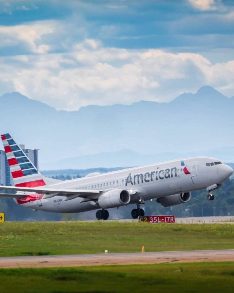 ¡A volar la vaina! American Airlines cierra oficinas físicas en Santo Domingo, ¡a resolver por internet! American Airlines Cierra Oficinas Físicas en Santo Domingo