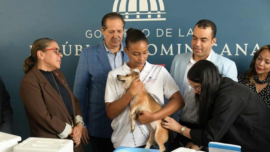 ¡Atención ‘Coro’! Salud Pública Despliega Un Millón de Dosis Antirrábicas para Proteger a Nuestros Animales Atencion Coro Salud Publica Despliega Un Millon de Dosis Antirrabicas para Proteger a Nuestros Animales